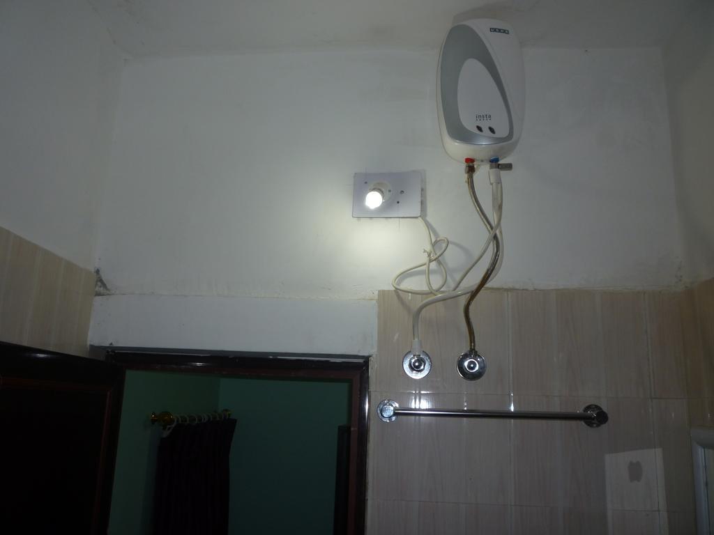 Hotel Nirmal Inn Bhubaneswar Ngoại thất bức ảnh