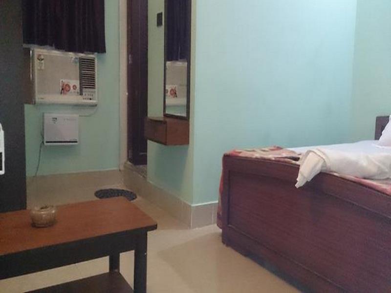 Hotel Nirmal Inn Bhubaneswar Ngoại thất bức ảnh